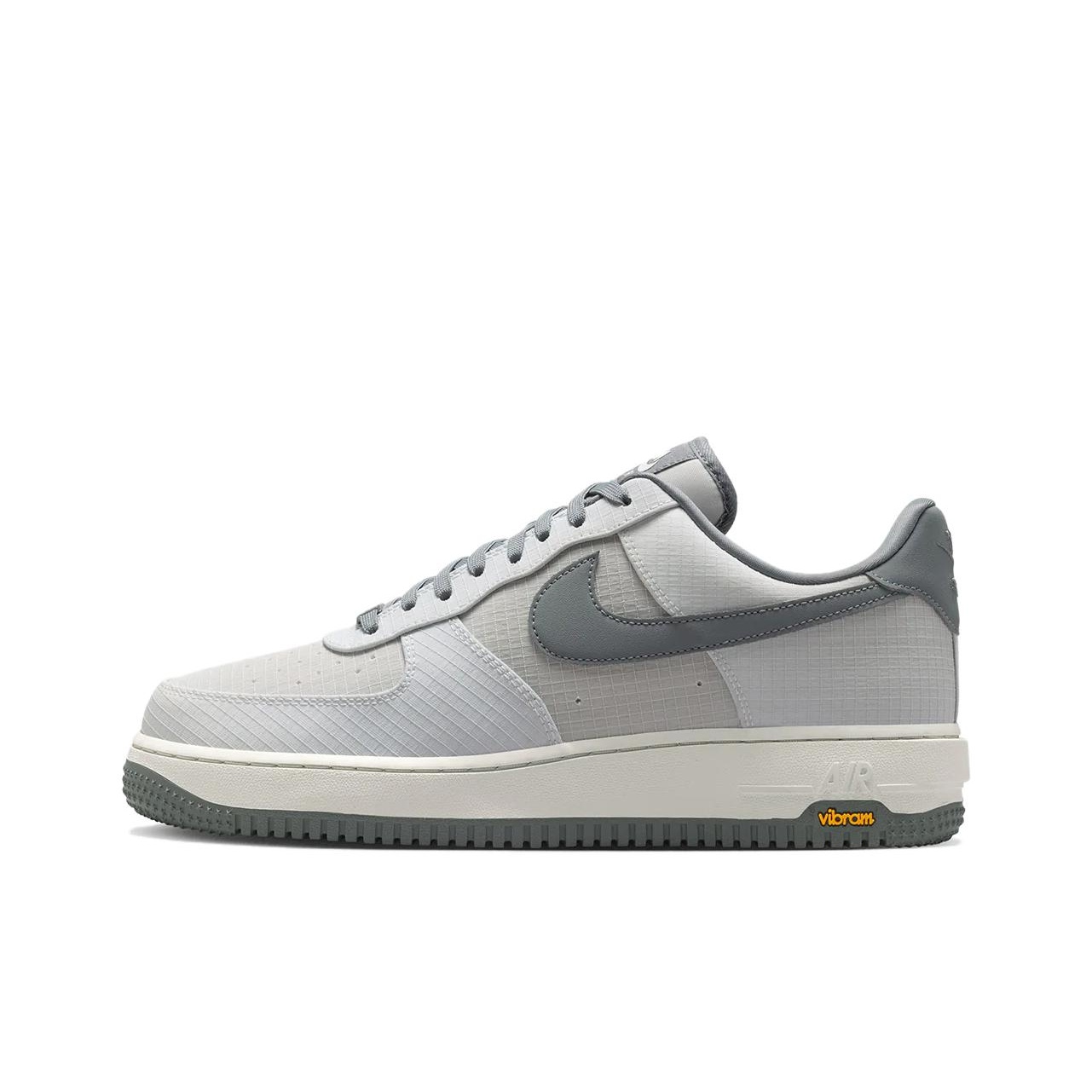 حذاء نايك إير فورس 1 منخفض الا - مراجعة Nike Shoes Air Force 1 وسعره