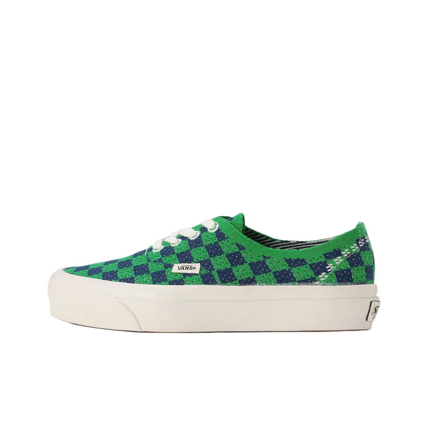حذاء فانز بريميوم أوثنتيك 44 ل - مراجعة Vans Shoes Authentic وسعره